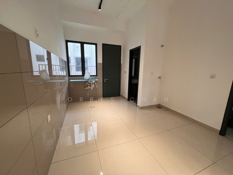 2.5-storey Terraced House for Sale in Taman Puchong Intan (Puchong) - Torres Chan - Interior - PropertyGuru.com.my