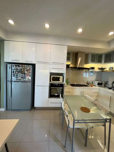 Condominium for Sale at Kiaramas Ayuria - Levene Li - Kitchen - PropertyGuru.com.my