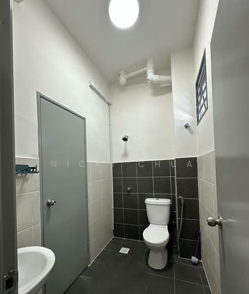 2-storey Terraced House for Rent in Lukut (Negeri Sembilan) - Nicky Chua - Bathroom - PropertyGuru.com.my