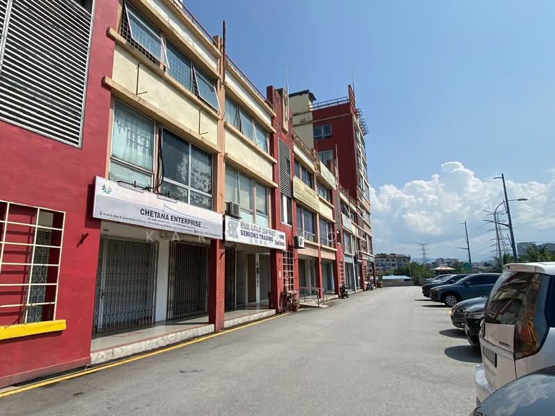 Kedai / Pejabat untuk Dijual di Batu Caves (Selangor) - Karyn Wong - Exterior - PropertyGuru.com.my