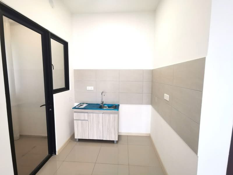 Condominium for Sale at Senzvilles (Senzo Residence) - Simon Ooi - Kitchen - PropertyGuru.com.my