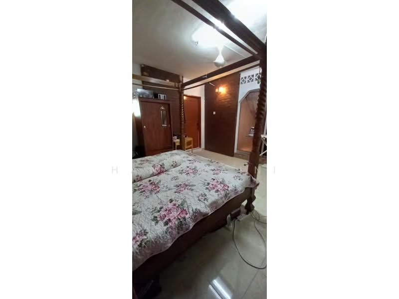 Rumah Banglo untuk Dijual di Taman Kampung Paya (Port Dickson) - Hana Zaini - Bedroom - PropertyGuru.com.my