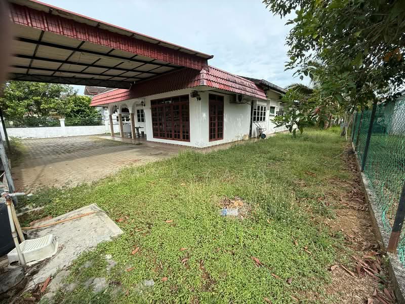 Rumah Banglo untuk Dijual di Taman Kampung Paya (Port Dickson) - Hana Zaini - Exterior - PropertyGuru.com.my