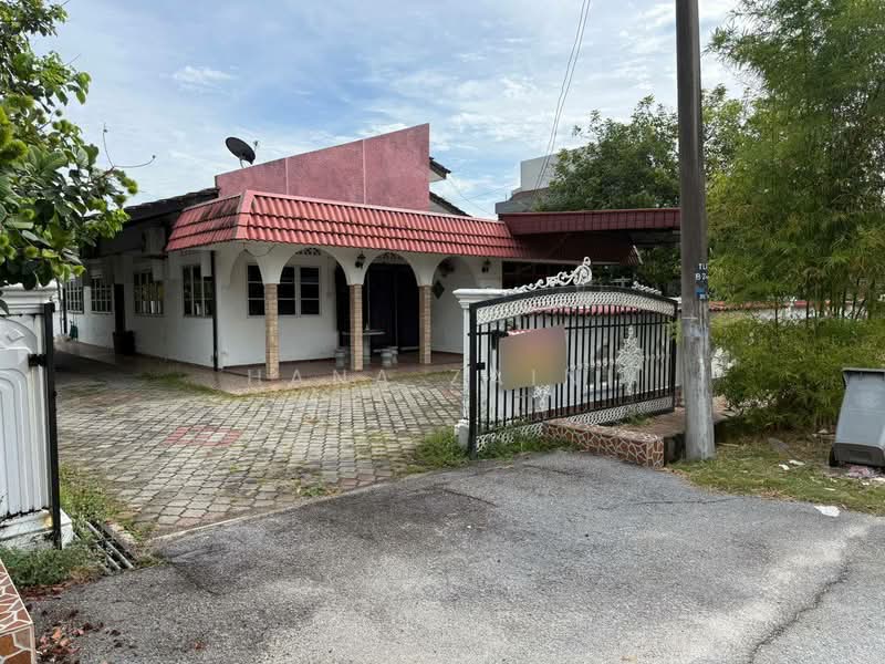 Rumah Banglo untuk Dijual di Taman Kampung Paya (Port Dickson) - Hana Zaini - Exterior - PropertyGuru.com.my