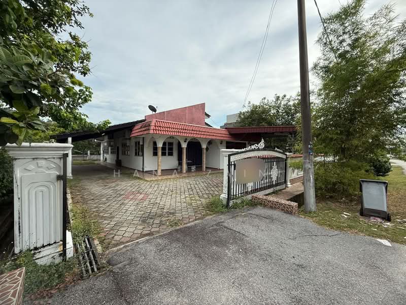 Rumah Banglo untuk Dijual di Taman Kampung Paya (Port Dickson) - Hana Zaini - Exterior - PropertyGuru.com.my