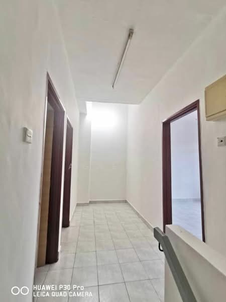 Rumah Teres 2 Tingkat untuk Dijual di Taman Setia Indah (Tebrau) - Agnes . - Corridor - PropertyGuru.com.my