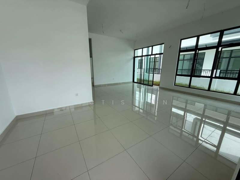 Cluster House for Sale in Iskandar Puteri (Nusajaya) (Johor) - Noctis Tan - Living Room - PropertyGuru.com.my