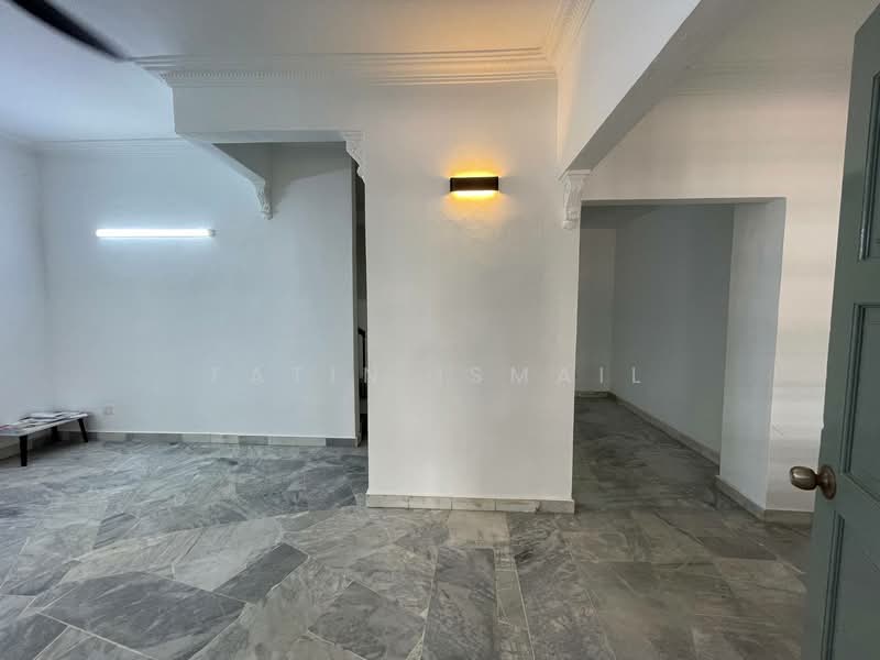 1.5-storey Terraced House for Sale in Sri Petaling (Kuala Lumpur) - Fatin Ismail - Interior - PropertyGuru.com.my