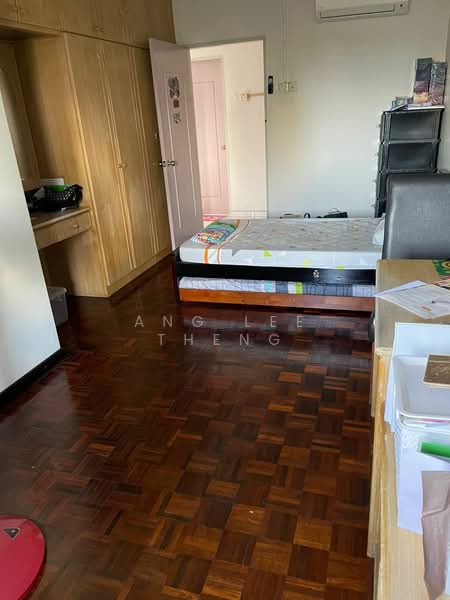 Apartment for Sale at Bukit Dumbar Permai - Ang Lee Theng - Bedroom - PropertyGuru.com.my