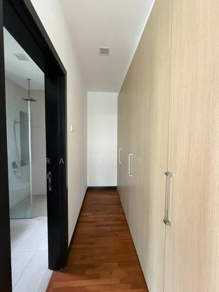 Semi-Detached House for Rent in Leisure Farm (Gelang Patah) - Rachel See - Corridor - PropertyGuru.com.my