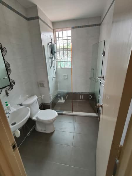 2-storey Terraced House for Sale in Kota Kemuning (Shah Alam) - Jeffrey Hoon - Bathroom - PropertyGuru.com.my
