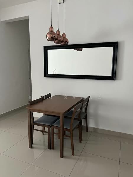 Kondominium untuk Disewa di Ceria Residences, Cyberjaya - Siti Salwa - Dining Room - PropertyGuru.com.my