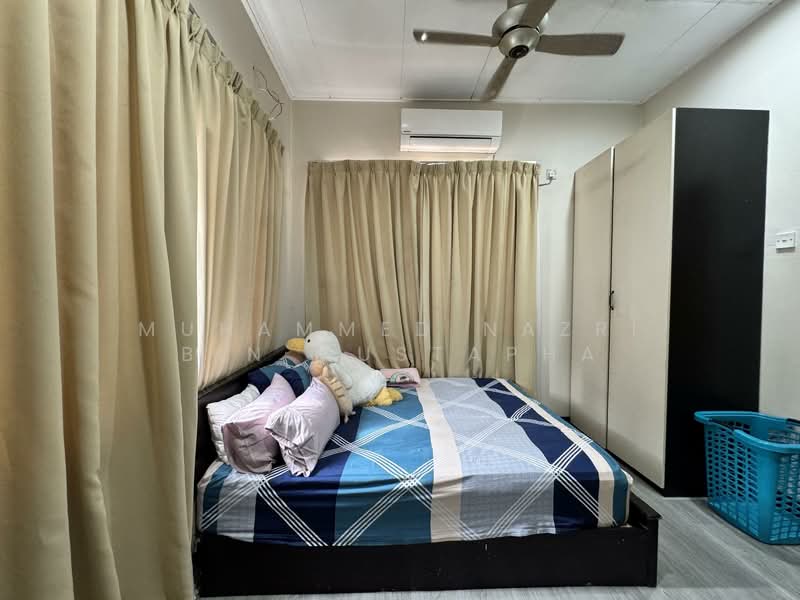 Semi-Detached House for Sale in D'Kayangan (Shah Alam) - Muhammed Nazri bin Mustapha - Bedroom - PropertyGuru.com.my