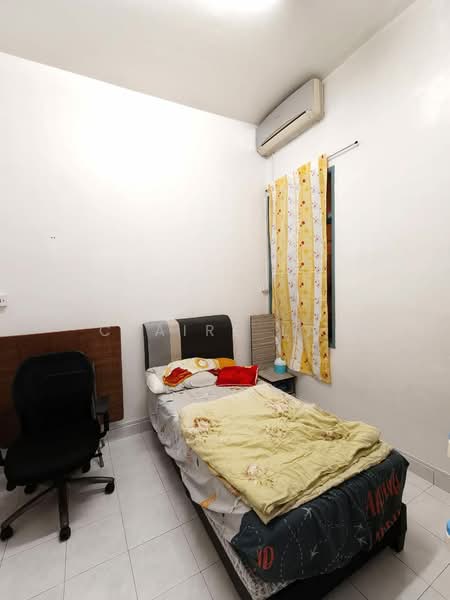 Rumah Teres 2 Tingkat untuk Dijual di Bandar Putra (Kulai) - Claire Lai - Bedroom - PropertyGuru.com.my