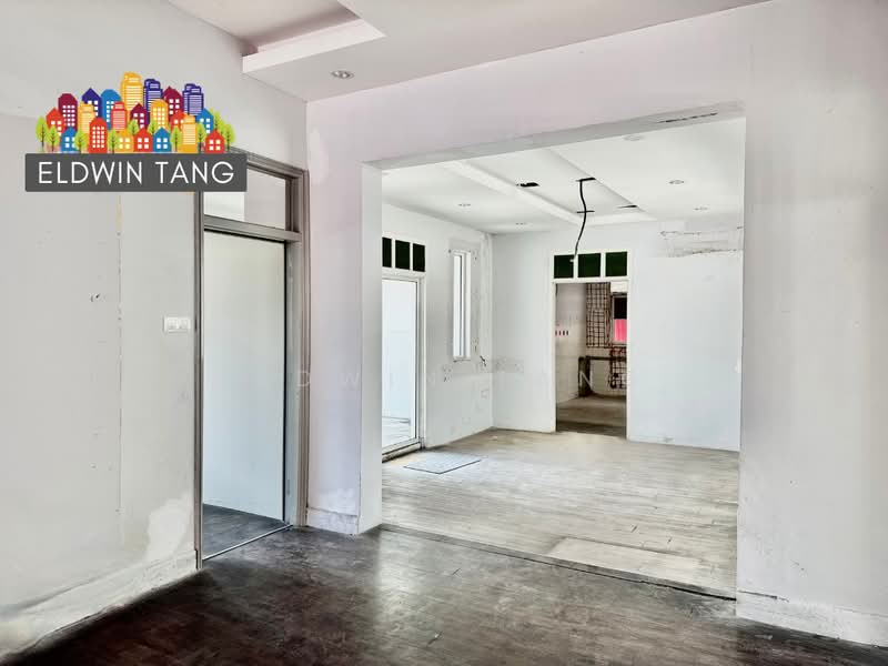Commercial Bungalow for Rent in Tanjung Tokong (Penang) - Eldwin Tang - Interior - PropertyGuru.com.my