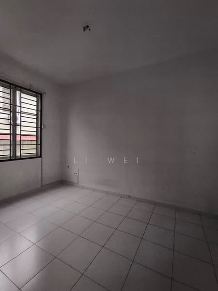 Rumah Teres 2 Tingkat untuk Dijual di Taman Setia Indah (Tebrau) - Li Wei - Interior - PropertyGuru.com.my