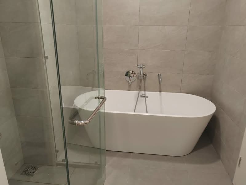 Service Residence for Sale at Dorsett Waterfront Subang - Jasminn Tan - Bathroom - PropertyGuru.com.my