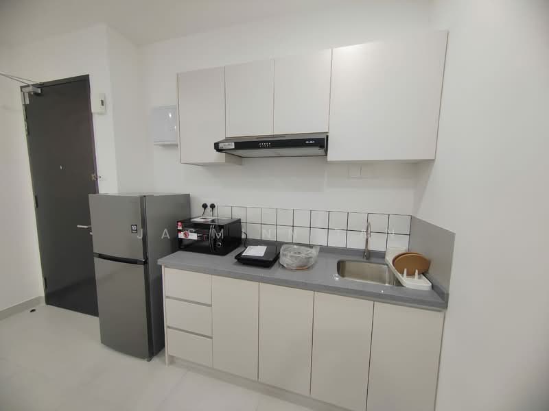 Service Residence for Sale at Dorsett Waterfront Subang - Jasminn Tan - Kitchen - PropertyGuru.com.my
