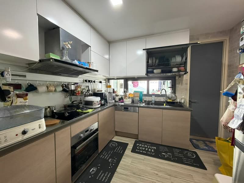Condominium for Sale at The Breezeway - Echo Ng - Kitchen - PropertyGuru.com.my