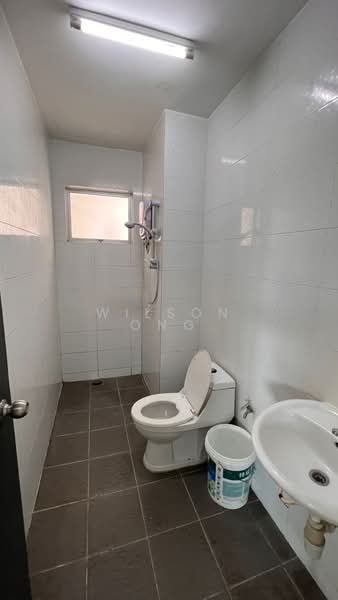 Kondominium untuk Dijual di Mahkota Garden - Wilson Ong - Bathroom - PropertyGuru.com.my