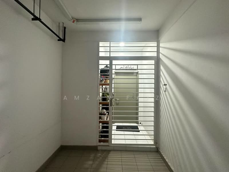 Service Residence for Sale at RESIDENSI PR1MA@KAJANG - Amzar Faiz - Entrance - PropertyGuru.com.my