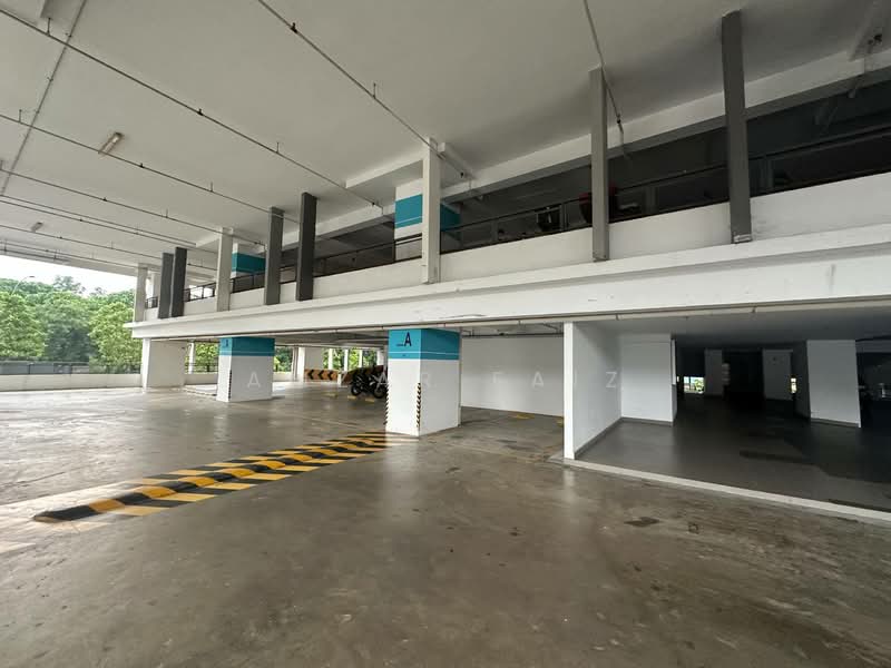 Service Residence for Sale at RESIDENSI PR1MA@KAJANG - Amzar Faiz - Car Park - PropertyGuru.com.my