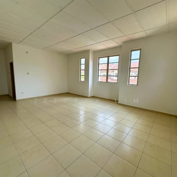 Rumah Teres 2 Tingkat untuk Dijual di Taman Permai Jaya (Bukit Mertajam) - Jeffrey Lim - Living Room - PropertyGuru.com.my