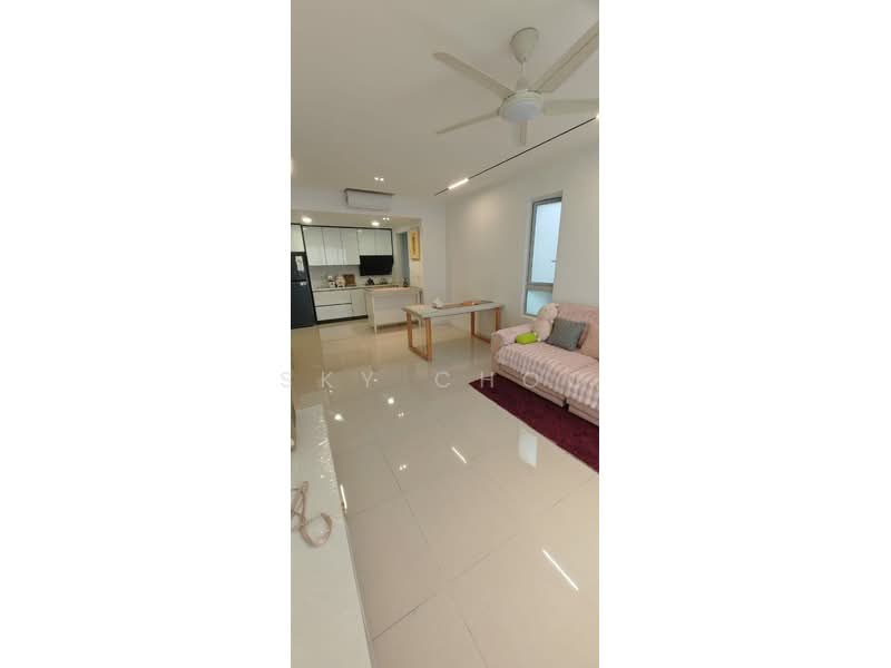 Kondominium untuk Dijual di Emerald Hill - Sky Choo - Living Room - PropertyGuru.com.my