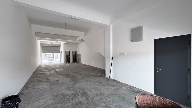Shop for Rent in Bandar Gamuda Gardens (Rawang) - Elaine Chin - Interior - PropertyGuru.com.my