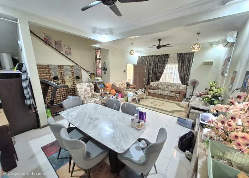 2-storey Terraced House for Sale in Sungai Buloh (Selangor) - SITI KHAIRIYAH JAAFAR - Living Room - PropertyGuru.com.my