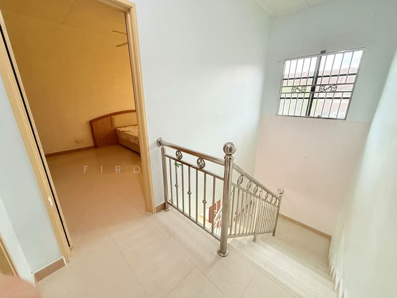 2-storey Terraced House for Sale in Bandar Sunway Semenyih (Semenyih) - Firdaus Husin - Bedroom - PropertyGuru.com.my