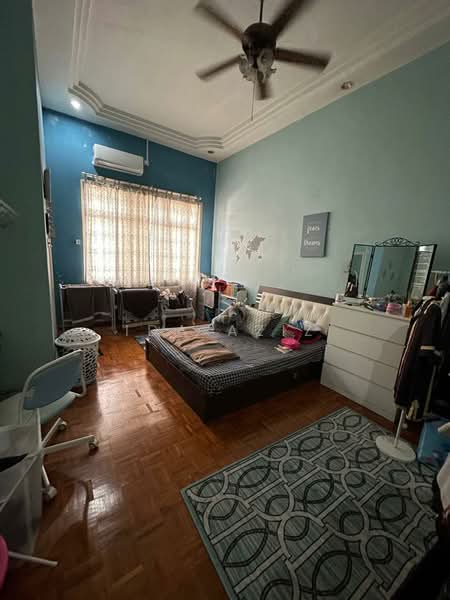 Rumah Berkembar untuk Dijual di Taman Universiti (Skudai) - Ida Aziz - Bedroom - PropertyGuru.com.my