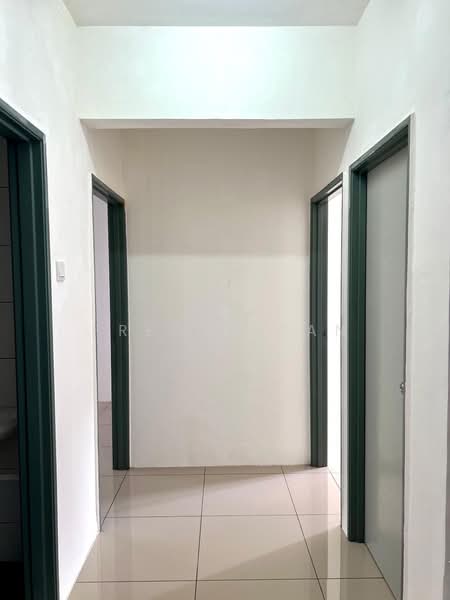 Servis Apartment untuk Disewa di The Stone - Freddy Tan - Corridor - PropertyGuru.com.my