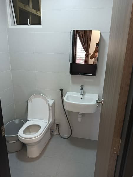 Service Residence for Rent at TRELLIS RESIDENCES - Gavin Soo - Bathroom - PropertyGuru.com.my