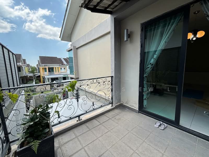 Cluster House for Sale in Taman Nusa Bestari (Iskandar Puteri (Nusajaya)) - Mandy Goh Siew Li - Balcony - PropertyGuru.com.my