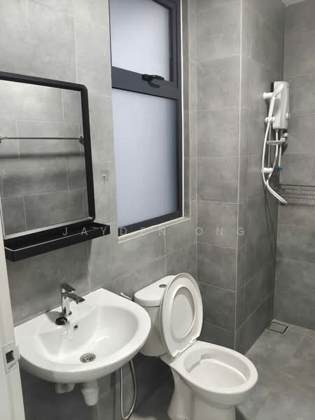 Servis Apartment untuk Disewa di Midlands City - Jayden Ong - Bathroom - PropertyGuru.com.my