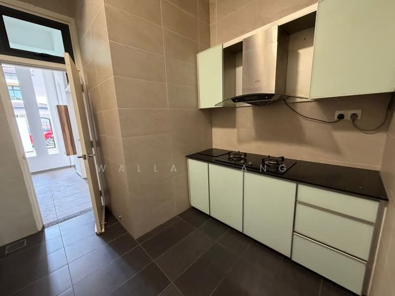 Semi-Detached House for Rent in Eco Botanic (Iskandar Puteri (Nusajaya)) - Wallace Ang - Kitchen - PropertyGuru.com.my