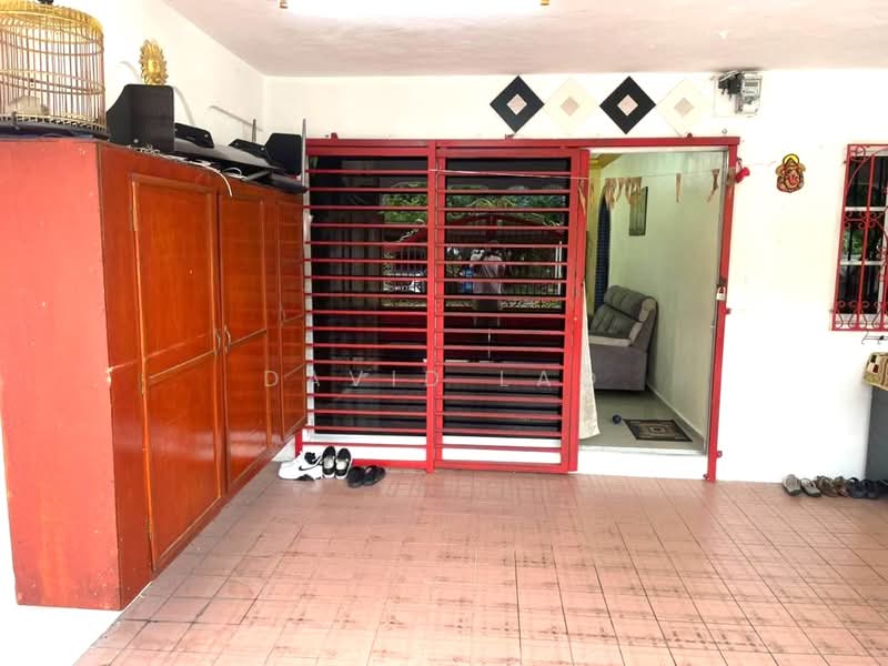 Rumah Teres 1 Tingkat untuk Dijual di Taman Desa Jaya (Kepong) - David Lao - Living Room - PropertyGuru.com.my
