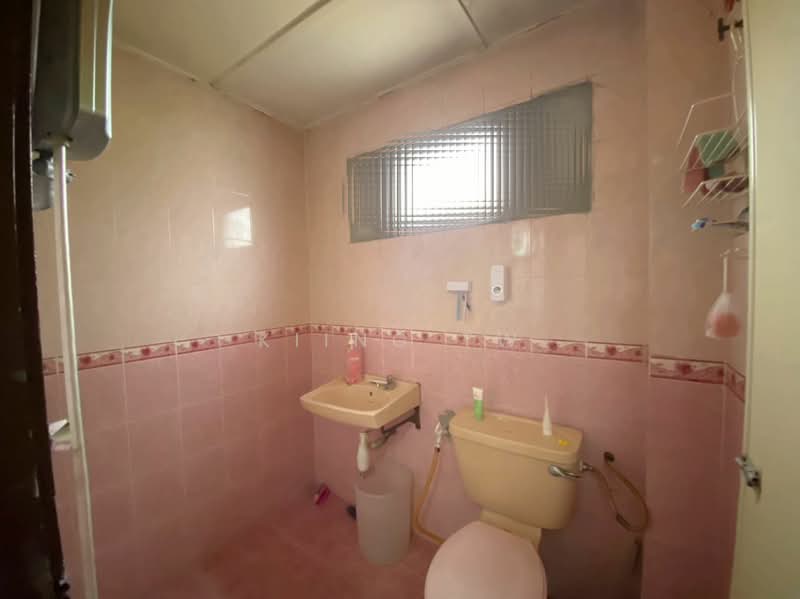 Rumah Teres 2.5 Tingkat untuk Dijual di Kepong (Kuala Lumpur) - Kiing TW - Bathroom - PropertyGuru.com.my