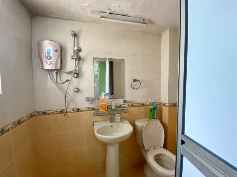 Rumah Teres 2.5 Tingkat untuk Dijual di Kepong (Kuala Lumpur) - Kiing TW - Bathroom - PropertyGuru.com.my