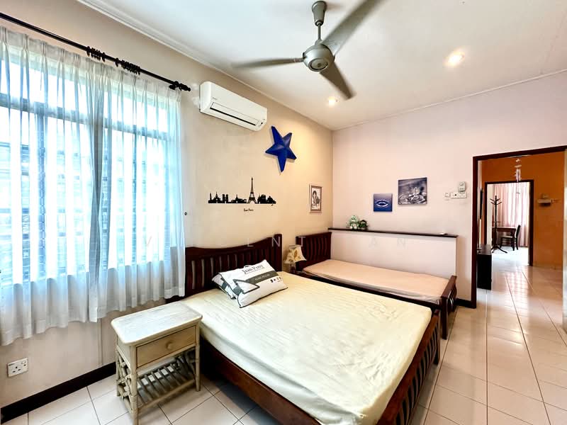 2-storey Terraced House for Sale in Taman Desa Wangsa (Cheras) - Vincent Tan - Bedroom - PropertyGuru.com.my