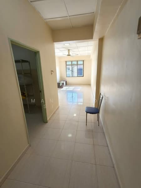 Flat for Sale at Skudai Baru - Mandy Goh Siew Li - Corridor - PropertyGuru.com.my