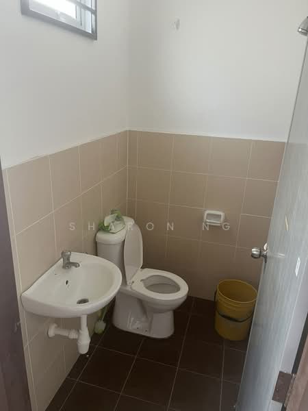 2-storey Terraced House for Sale in Taman Pulai Mutiara (Iskandar Puteri (Nusajaya)) - Sharon Ng - Bathroom - PropertyGuru.com.my