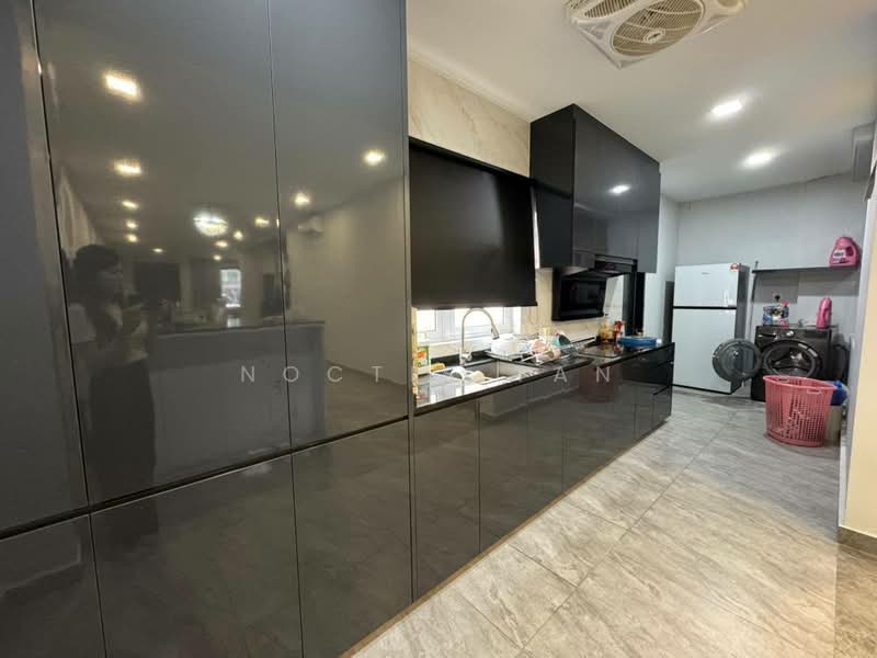 Rumah Teres 2 Tingkat untuk Dijual di Taman Molek (Johor Bahru) - Noctis Tan - Kitchen - PropertyGuru.com.my