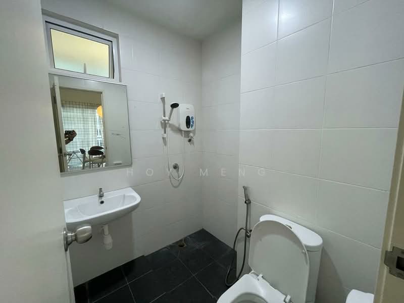 Condominium for Rent at SummerSkye Residences - Hoy Meng - PropertyGuru.com.my