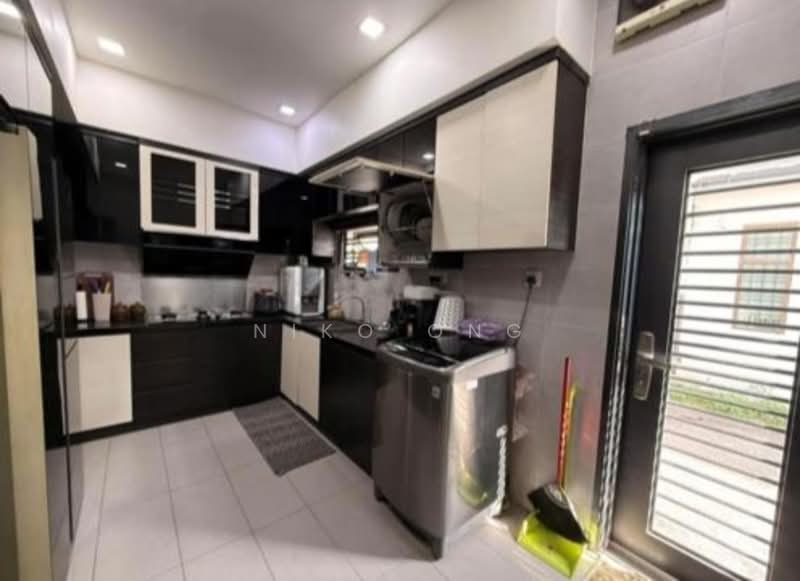 Rumah Teres 2 Tingkat untuk Dijual di Taman Pulai Hijauan (Skudai) - Niko Ong - Kitchen - PropertyGuru.com.my