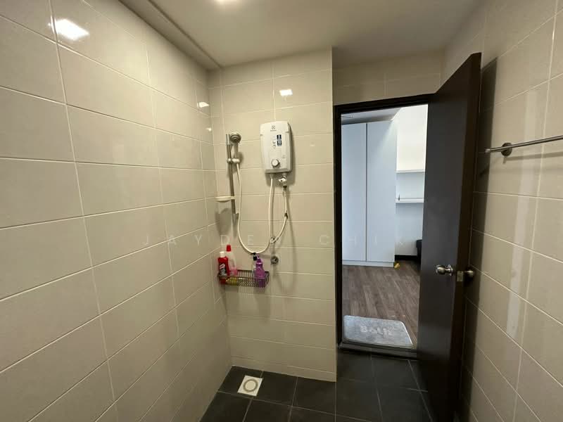 Servis Apartment untuk Dijual di Service Residence @ Landmark Residence 2 - Jayden Chik - Bathroom - PropertyGuru.com.my