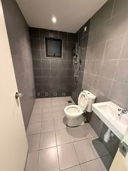 Kondominium untuk Disewa di Vierra Residence - Gordon Tong - Bathroom - PropertyGuru.com.my