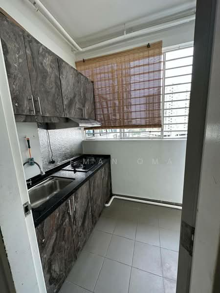 Kondominium untuk Dijual di The Greens @ Subang West - Hazeman Omar - Kitchen - PropertyGuru.com.my