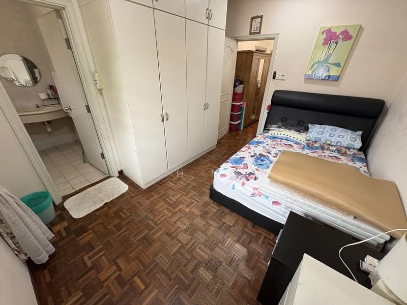 Townhouse for Sale in Petaling Jaya (Selangor) - CH Ng - PropertyGuru.com.my